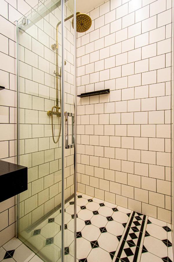 4 Bedrooms 130M2 Apartment At The Main City Square Prague Exterior photo